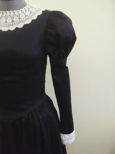 Black Victorian Dress - 1890s silhouette