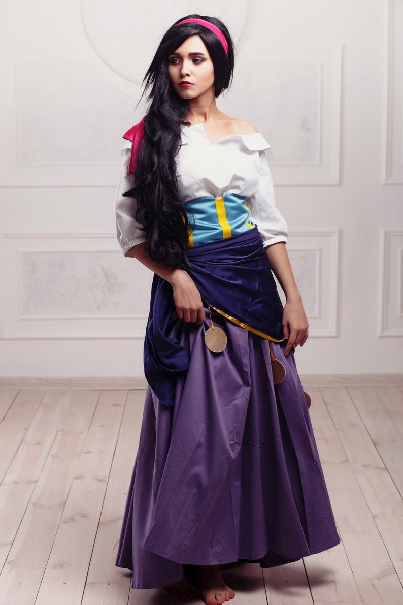 Esmeralda cosplay Disney  Esmeralda cosplay, Esmeralda costume, Disney  cosplay